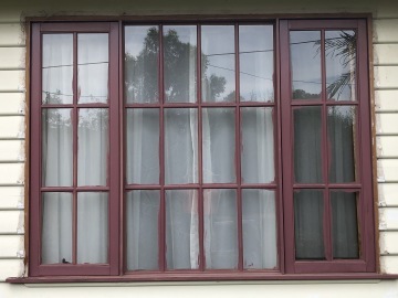BEFORE: Blackburn - Old single glazed casement window